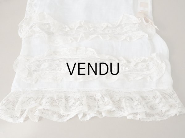 画像10: 1900年代 アンティーク ペチコート 王冠紋章の刺繍入り ピンクのリボン＆手編みのヴァランシエンヌレース  (10)