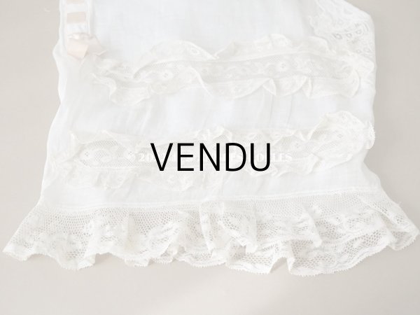 画像9: 1900年代 アンティーク ペチコート 王冠紋章の刺繍入り ピンクのリボン＆手編みのヴァランシエンヌレース  (9)