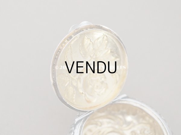 画像7: アンティーク シルバー製　薔薇のパウダーケース (7)