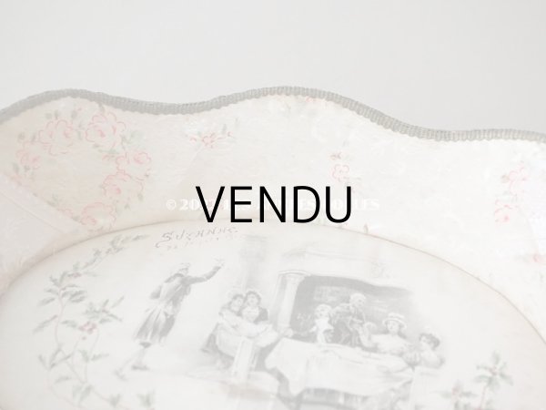 画像8: 1907年 アンティーク ピンクのリボンが結ばれた　バテムのシルク製パニエ　薔薇模様 (8)