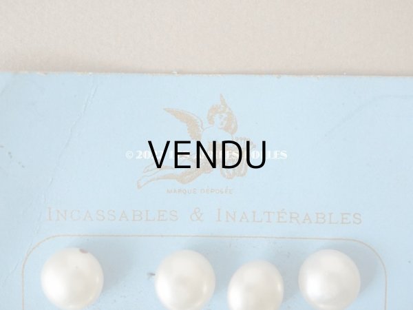 画像3: アンティーク 天使の台紙 ガラス製 パールボタン 12mm  24ピース (3)