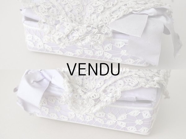 画像6: 19世紀末　アンティーク 大きなリボンが結ばれた ソーイングボックス　ラヴェンダー　ボビンレース (6)