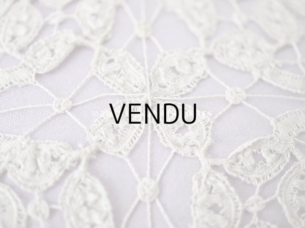 画像14: 19世紀末　アンティーク 大きなリボンが結ばれた ソーイングボックス　ラヴェンダー　ボビンレース (14)