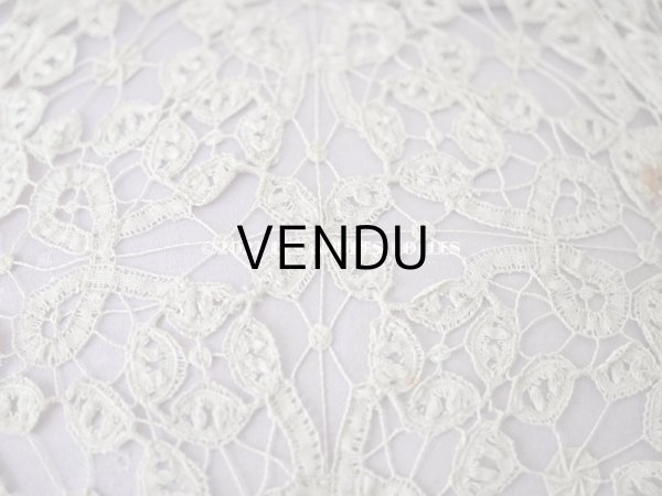 画像13: 19世紀末　アンティーク 大きなリボンが結ばれた ソーイングボックス　ラヴェンダー　ボビンレース (13)