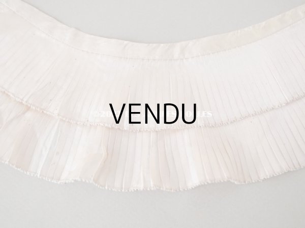 画像5: アンティーク  シルク製 2段プリーツリボン ピンクベージュ 7.5cm幅   (5)