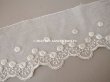 画像4: アンティーク 幅広 薔薇の刺繍入りレース　エクリュ　幅16cm (4)