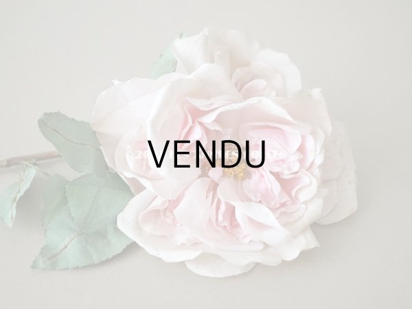 画像3: 1900年代 アンティーク　薔薇の大きな布花 パウダーピンク　クウォーター・ロゼット咲き (3)
