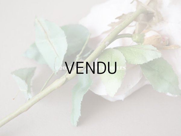 画像8: 1900年代 アンティーク　薔薇の大きな布花 パウダーピンク　クウォーター・ロゼット咲き (8)