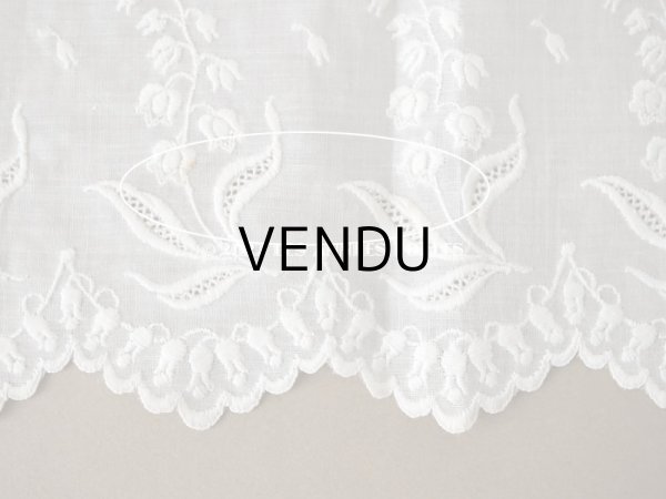 画像7: アンティーク 幅広 鈴蘭の刺繍入りレース　ホワイト　幅25cm (7)