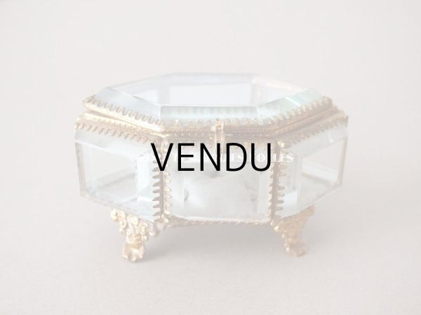 画像3: 19世紀末 アンティーク ジュエリーボックス 6角形　グレイッシュブルーのシルク製クッション (3)