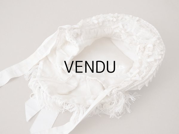 画像16: 19世紀末 アンティーク 小さな女の子用 帽子 オフホワイト 大きなリボン&フリンジ (16)