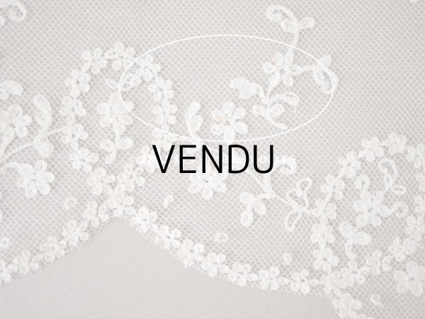 画像10: アンティーク 幅広 レース 花模様の手刺繍入り 90×幅31.5〜32.5cm (10)