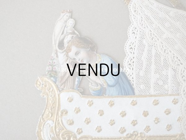 画像7: 19世紀　 アンティーク  立体カニヴェ  祈りを捧げる子供 (7)