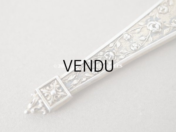 画像3: 19世紀末 アンティーク ヴェルメイユ製 薔薇模様 ニードルケース (3)