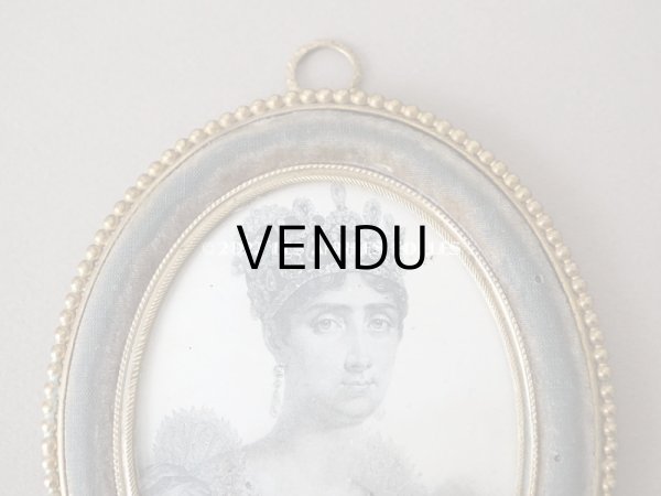 画像3: 【12周年セール対象外】19世紀 アンティーク ベルベットのフォトフレーム   (3)