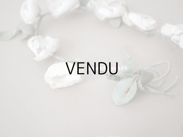 画像5: 【12周年セール対象外】アンティーク 白薔薇の花冠 オフホワイト 布花のティアラ 約79cm (5)