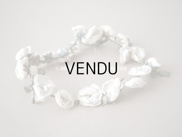 画像4: 【12周年セール対象外】アンティーク 白薔薇の花冠 オフホワイト 布花のティアラ 約79cm (4)