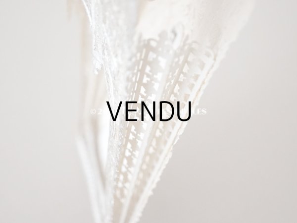 画像8: 【12周年セール対象外】19世紀末 アンティーク  初聖体の立体カニヴェ 教会のフレーム ポップアップ クロモ シルバー (8)