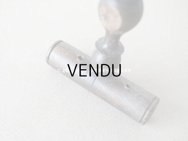 画像4:  【12周年セール対象外】アンティーク ナポレオン3世 鳥の剥製の小さなスタンド　木製　 (4)