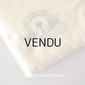 画像: ＊蚤の市＊アンティーク シルク製 小さなポシェット ローズパニエ柄　- MAISON DES 100.000-CHEMISES - 