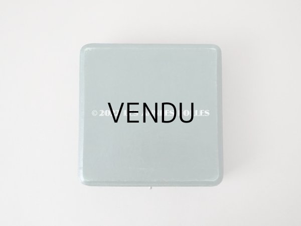 画像3: 【12周年セール対象外】アンティーク 本革製 イニシャル入り S.J. 大きなジュエリーボックス  ダークグリーン (3)