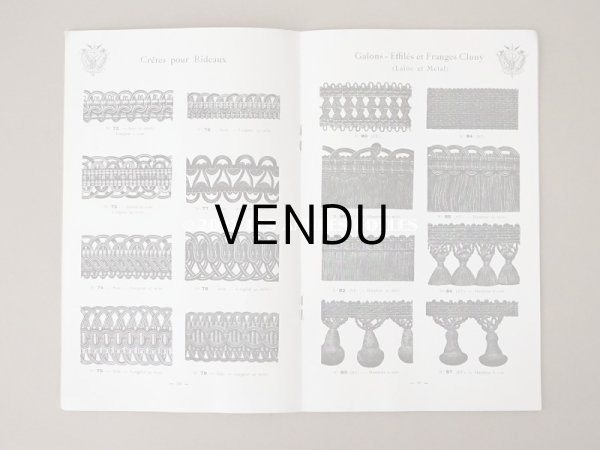 画像7: 【12周年セール対象外】アンティーク パスマントリーのカタログ  - A.LOUVET - (7)