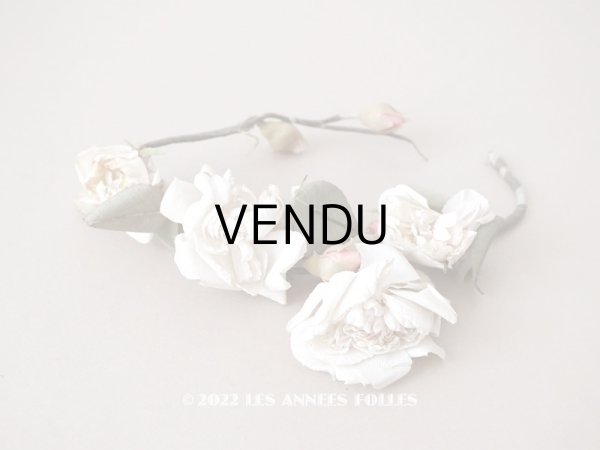 画像1:  アンティーク 薔薇の布花 蕾付き ホワイト＆パウダーピンク (1)