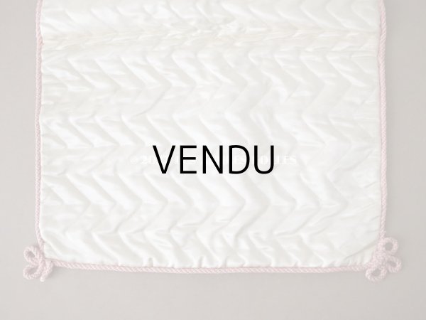 画像7: アンティーク シルク製 ハンキーケース リボン付き　パウダーピンク ハンカチ用ポシェット  (7)