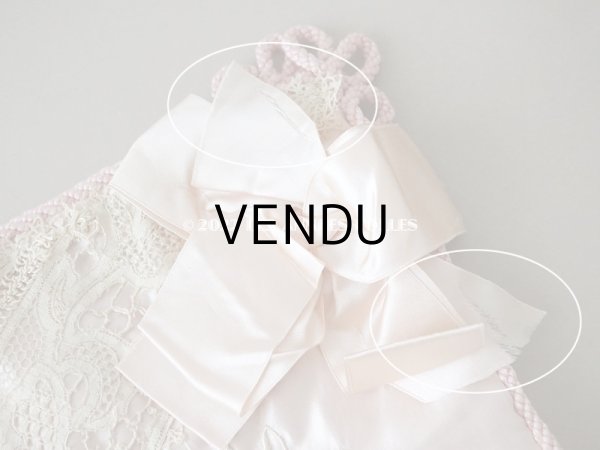 画像8: アンティーク シルク製 ハンキーケース リボン付き　パウダーピンク ハンカチ用ポシェット  (8)