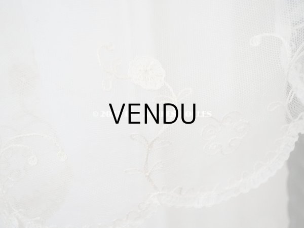 画像5: アンティーク ウェディングヴェール 花のモチーフ付き 直径 約2.2m　ボビンレース＆チェーン刺繍 (5)