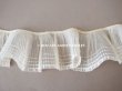 画像3: アンティーク  幅広 プリーツリボン レース付　ライン入り コットンオーガンジー オフホワイト&エクリュ 55cm 約7.7cm幅 (3)