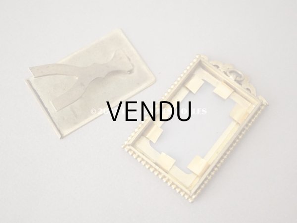 画像9: アンティーク とても小さなフォトフレーム  リボンモチーフ付き (9)