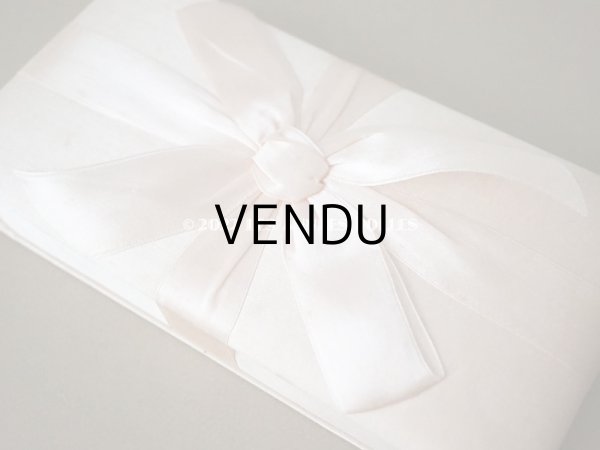 画像4: アンティーク シルク製 リボンが結ばれた バテムのお菓子箱 パウダーピンク (4)