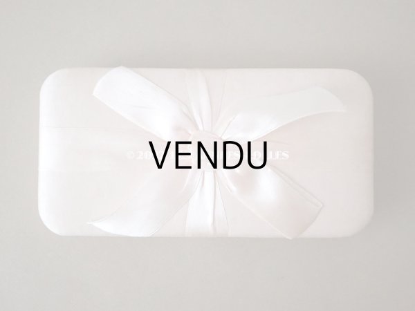 画像3: アンティーク シルク製 リボンが結ばれた バテムのお菓子箱 パウダーピンク (3)