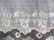 画像4: 19世紀 アンティーク  結婚式のハンカチ 王冠紋章＆モノグラム刺繍入り　手編みのヴァランシエンヌレース (4)