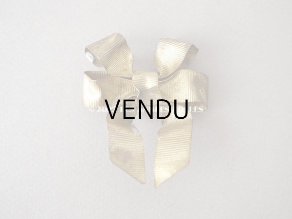 画像8: 1900年代 アンティーク リボンのオーナメント メタル製 (8)