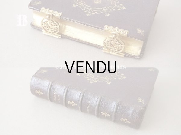 画像14: 1873年 アンティーク 小さなミサ典書 ゴールドの装飾　 (14)