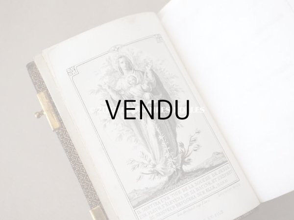 画像17: 1873年 アンティーク 小さなミサ典書 ゴールドの装飾　 (17)