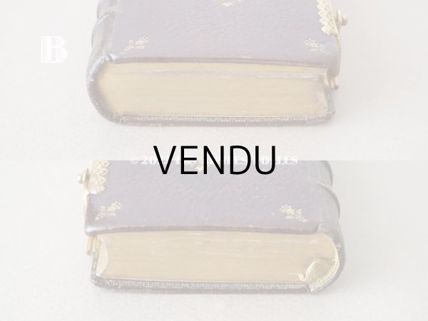 画像15: 1873年 アンティーク 小さなミサ典書 ゴールドの装飾　 (15)