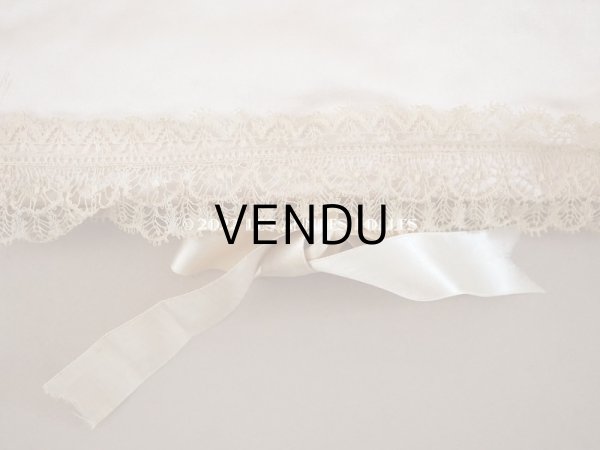 画像3: アンティーク シルク製 ハンキーケース モノグラム刺繍入り　レースの縁取り ハンカチ用ポシェット (3)