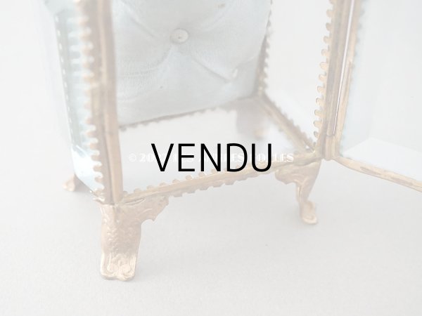 画像12: アンティーク 懐中時計 & ジュエリーボックス パウダーブルーのシルク製クッション (12)