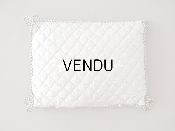 画像3: 19世紀 ナポレオン3世時代 アンティーク シルク製 ハンキーケース クッション付　刺繍入り　 ハンカチ用ポシェット (3)