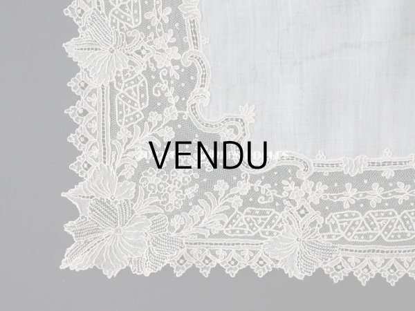 画像7: 19世紀 アンティーク ポワンドガーズ 結婚式のハンカチ モノグラムの刺繍入り 【 ポワン・ド・ガーズ 】 (7)