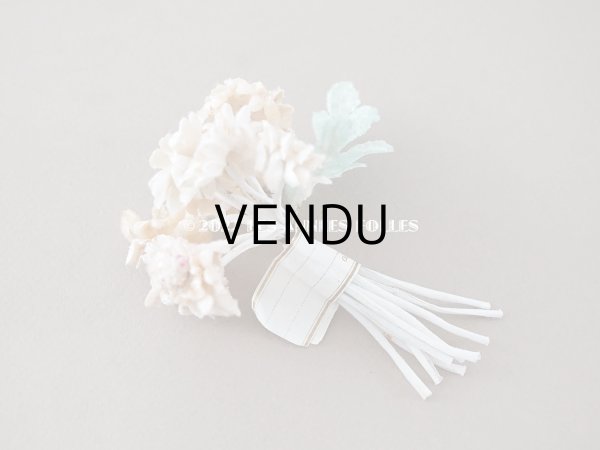 画像3: アンティーク ベルベットの布花　 淡いキャメル＆オフホワイト (3)