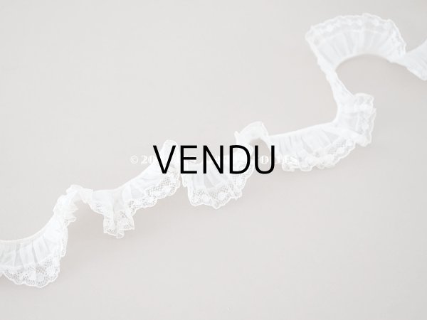画像3: アンティーク プリーツ&フリルリボン レース付き オフホワイト  74cm 幅3.2cm  (3)