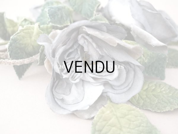 画像4: アンティーク 3輪の薔薇の大きな布花 グレー　 (4)