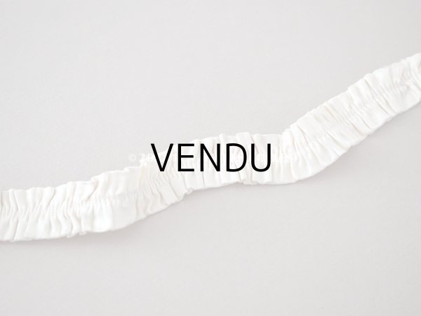 画像3: アンティーク ギャザー入りリボン クリーム色  2.7m 幅2.1cm  (3)