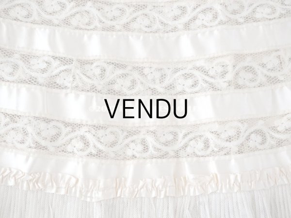 画像6: 1900年頃 アンティーク  ドレスの裾 パウダーピンクのシルクサテン＆プリーツレース  (6)