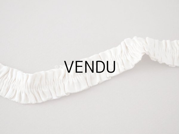 画像4: アンティーク ギャザー入りリボン クリーム色  2.7m 幅2.1cm  (4)