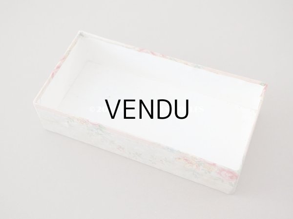 画像6: 1900年代 アンティーク お菓子箱 薔薇と勿忘草のリース (6)